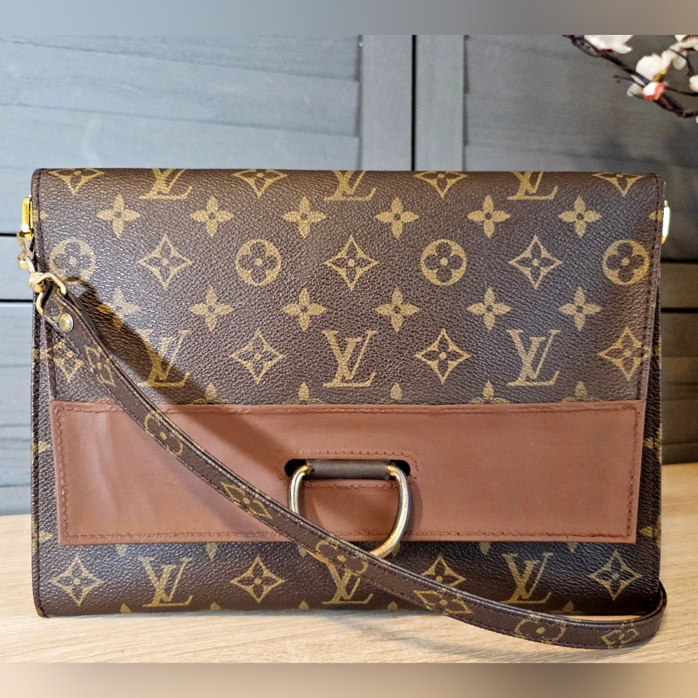 Authentic LOUIS VUITTON Vintage Clutch Converted Crossbody
